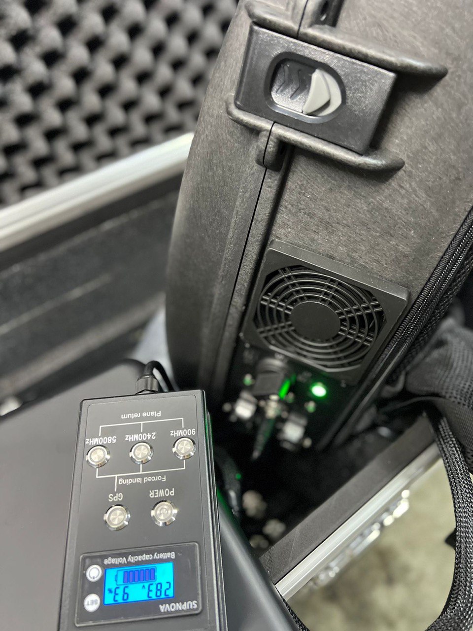 Рюкзак подавитель дронов  4 канала и 6 каналов